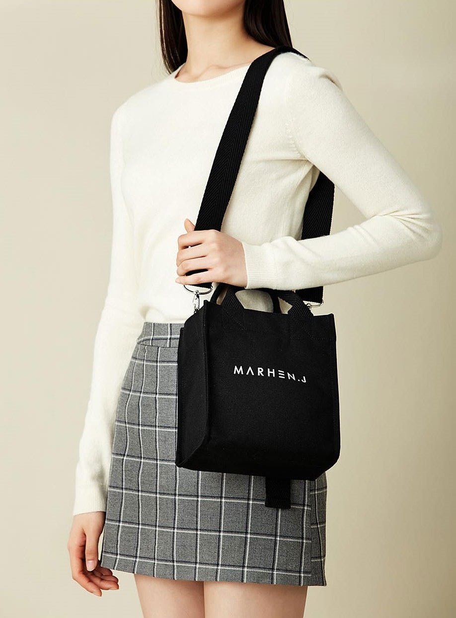 Marhen j ricky all black sales